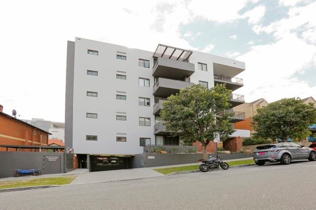 Unit 11/36 Bronte St, WA 6004