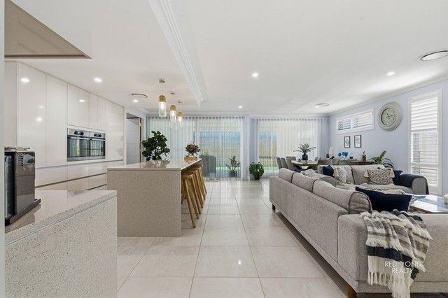 16 Saltwater Avenue, WA 6028