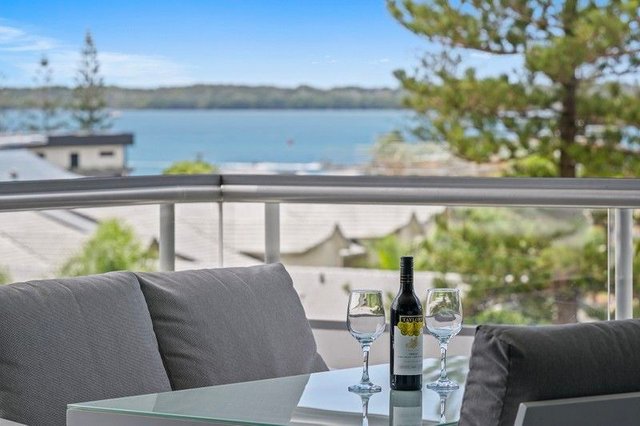 28 Bayview Street, QLD 4216