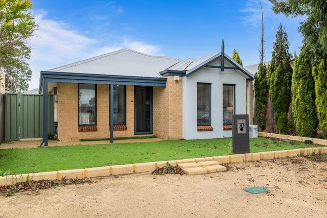 70 Thundelarra Avenue, WA 6069