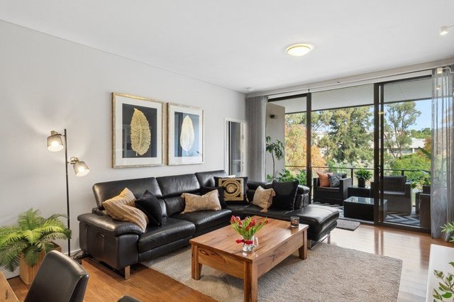 49/2 Burvill Drive, WA 6014