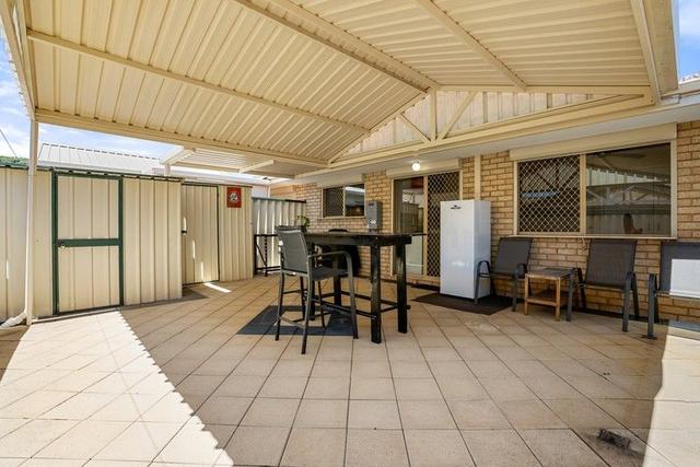 2/16 Hefron Street, WA 6168