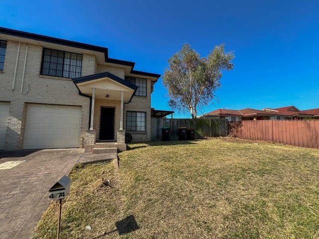 4/74 Falcon Circuit, NSW 2168
