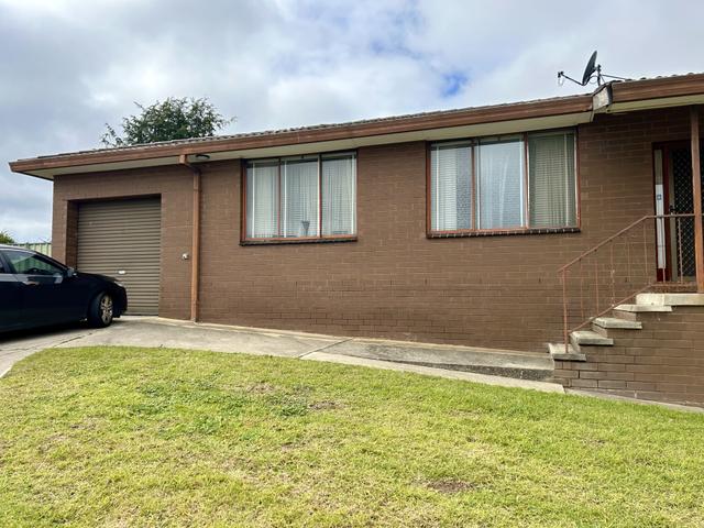 2/354 Woodstock Court, NSW 2640