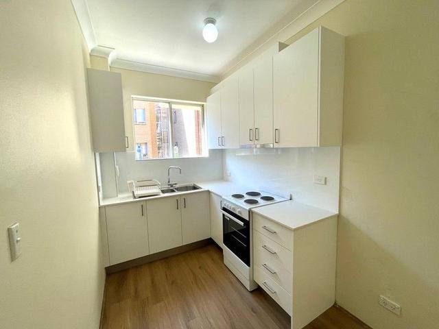 3/13-15 Eden Street, NSW 2205