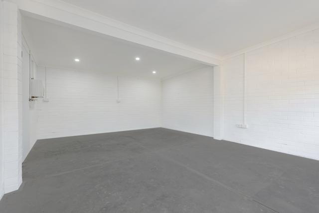 6B Angela Way, WA 6109