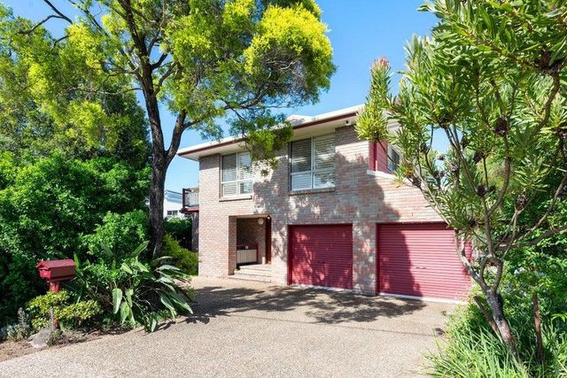 54 Monash Road, QLD 4121