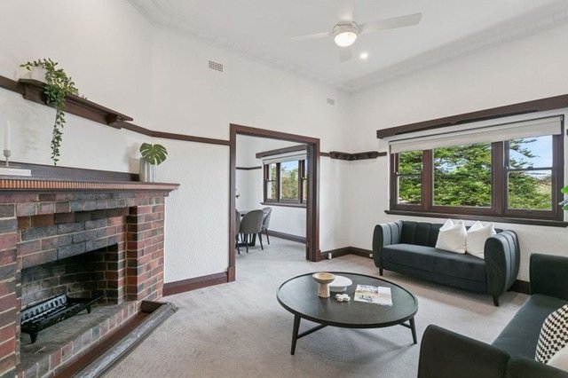 60 Kinninmont Avenue, WA 6009