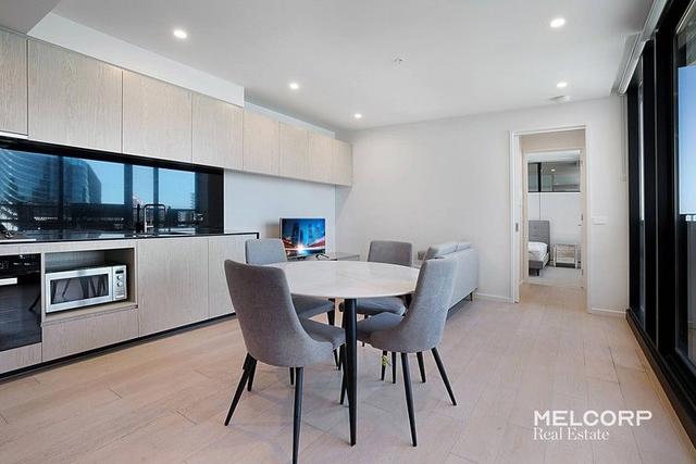 1204/151 Berkeley Street, VIC 3000