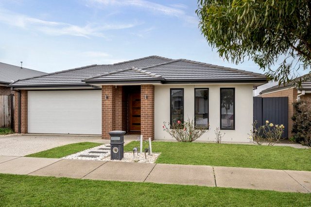 11 Chamberlain Drive, VIC 3217