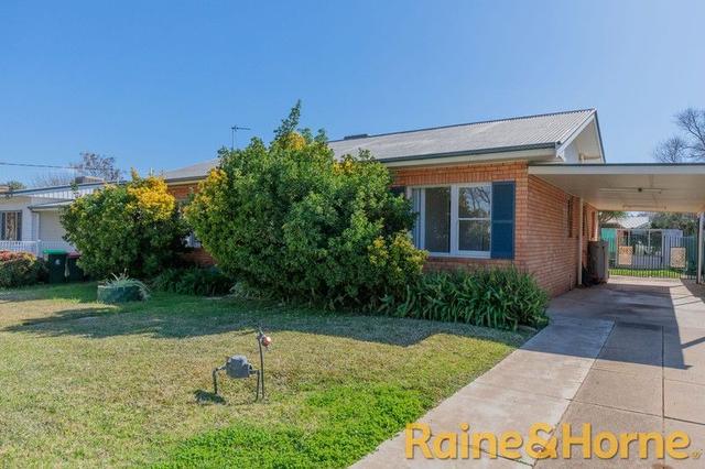 180 Bultje Street, NSW 2830