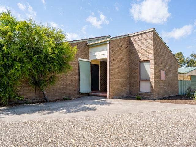 10 Goolagar Crescent, NSW 2641