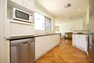 Kitchen (2010-12-21)
