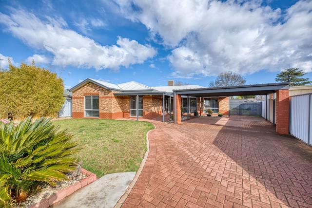2 Meadow Grove, VIC 3500