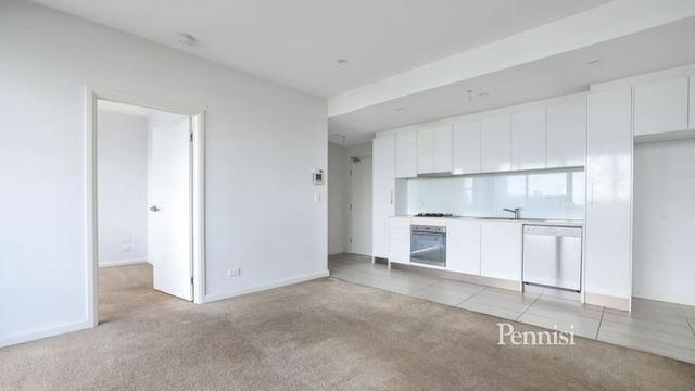 302/41 Victoria Street, VIC 3011