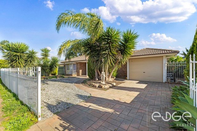 52 Fairbanks Drive, SA 5108