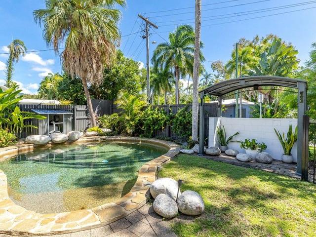 3 Triton Lodge/4 Triton Crescent, QLD 4877