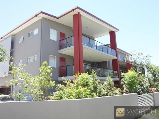 4/5 Rodway Street, QLD 4034