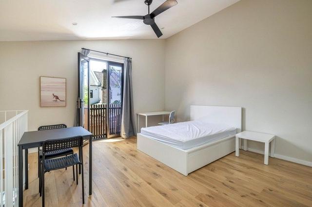 Flat A/518 Cleveland Street (Enter From Ridge Lane), NSW 2010