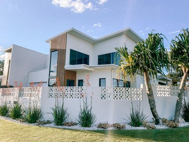 1/18 Oceanic Drive, QLD 4575