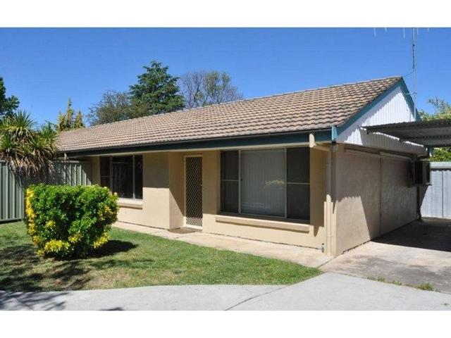 2/284A Piper Street, NSW 2795
