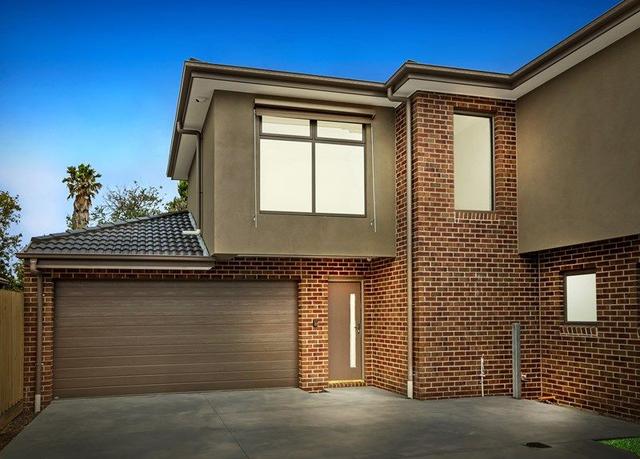 2/3 Finton Grove, VIC 3073