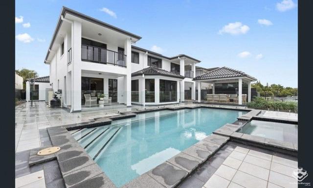 19 Mandolin Avenue, QLD 4212