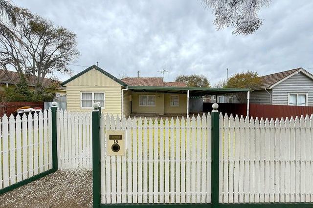 18 St Andrews  Road, VIC 3630