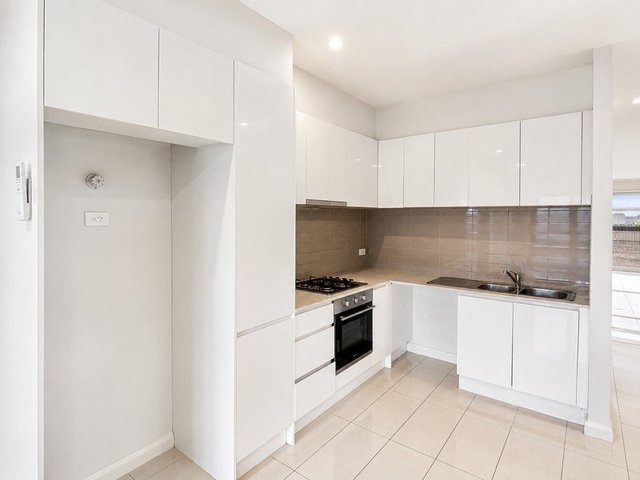 1/21 Sumers Street, VIC 3028