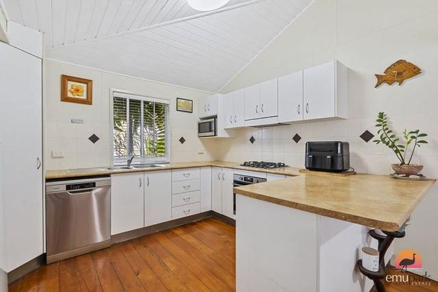 11 Trafalgar Street, QLD 4710