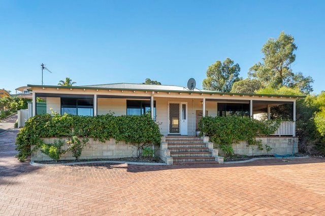 4 University Close, WA 6230