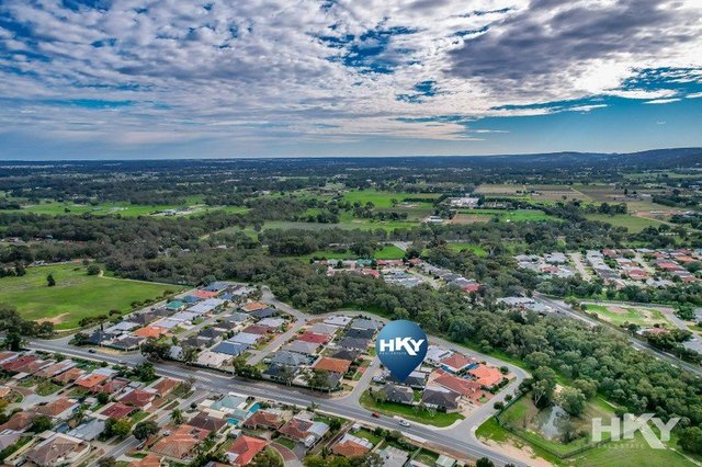 2 Minora Way, WA 6056