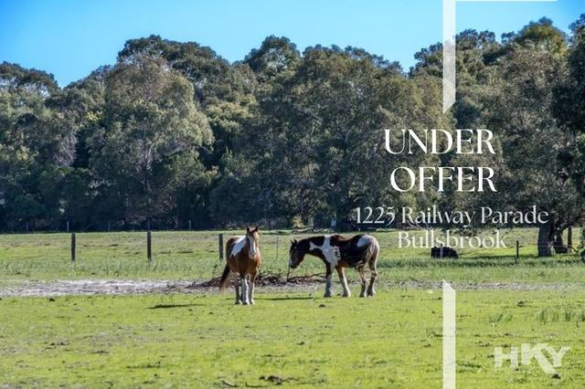 1225 Railway Parade, WA 6084