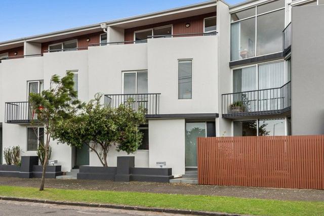 6/87 Marine Parade, VIC 3184