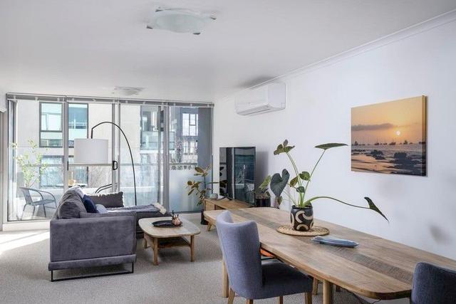 208/118 Dudley Street, VIC 3003
