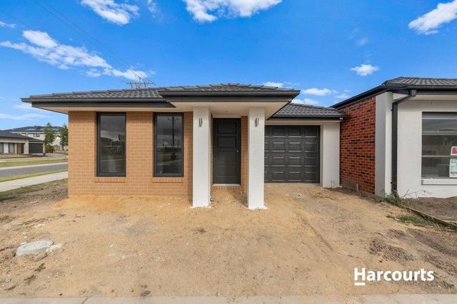 24 Handley Crescent, VIC 3809