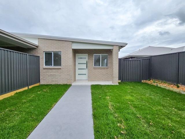 25a McGregor Way, NSW 2570