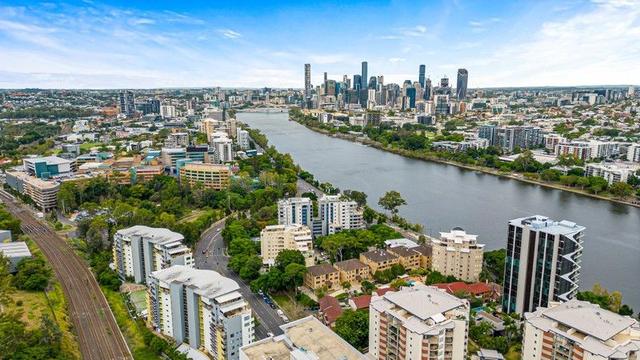 5/2 Patrick Lane, QLD 4066