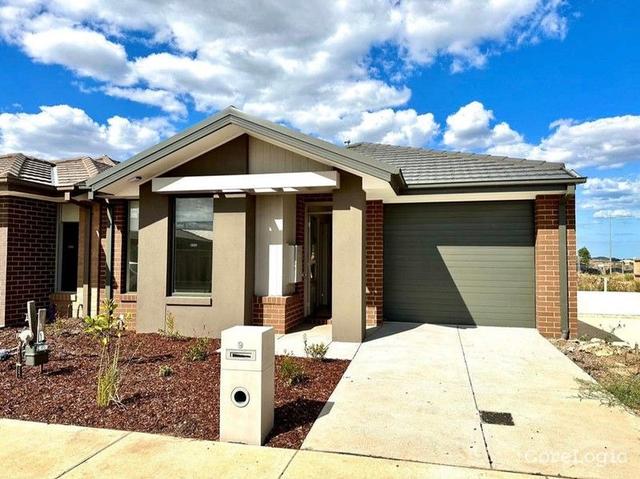 9 Palmdale Crescent, VIC 3024