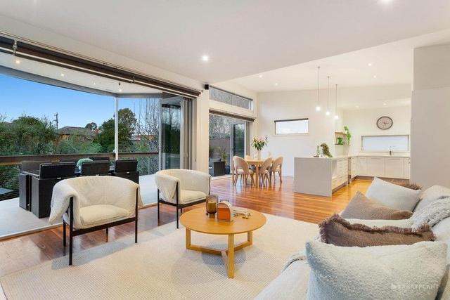12 Millicent Avenue, VIC 3105