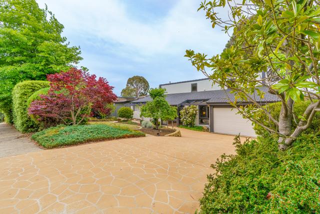 138 Hawkesbury Crescent, ACT 2607