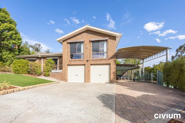 16 Larcombe Crescent, ACT 2904