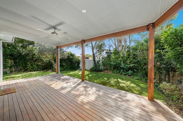 38 Fourteenth Avenue, QLD 4221