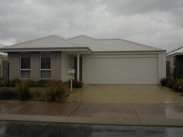 16 Barron Turn, WA 6208