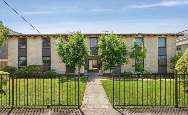 2/24 Garfield Street, VIC 3192