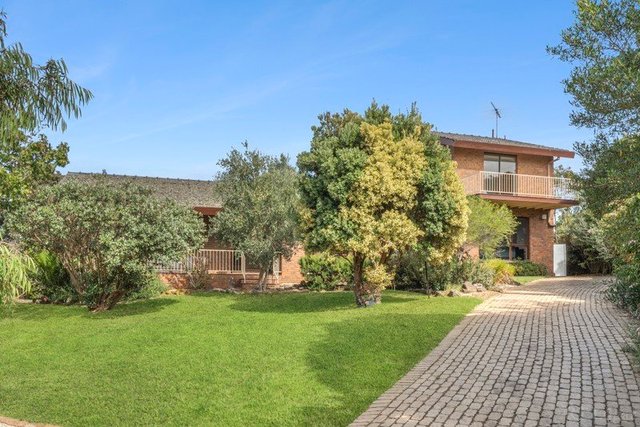 13 Nicholas Court, VIC 3225