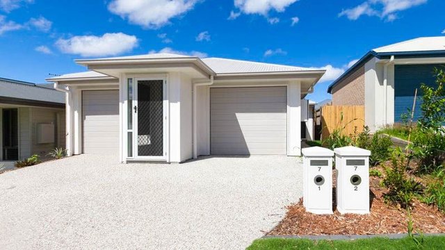 2/7 Wattlebird Court, QLD 4301