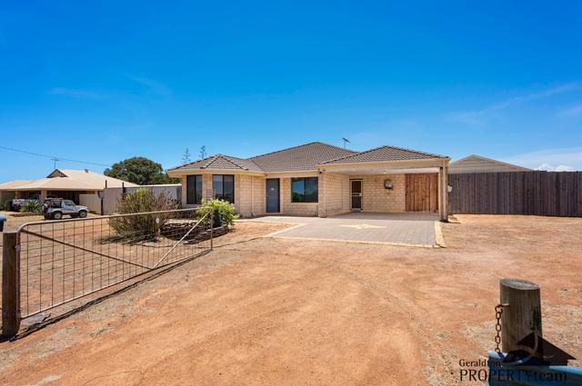 13 Manning Place, WA 6530