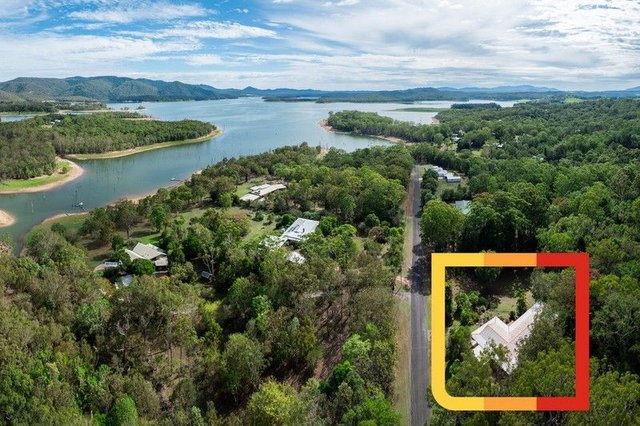 9-11 Lakeside Drive, QLD 4872