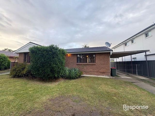 11 Tallagandra  Drive, NSW 2763